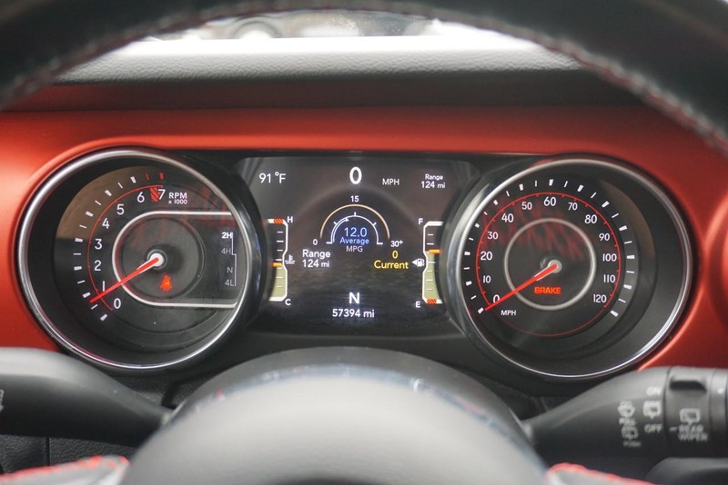 Jeep Wrangler Vehicle Full-screen Gallery Image 39