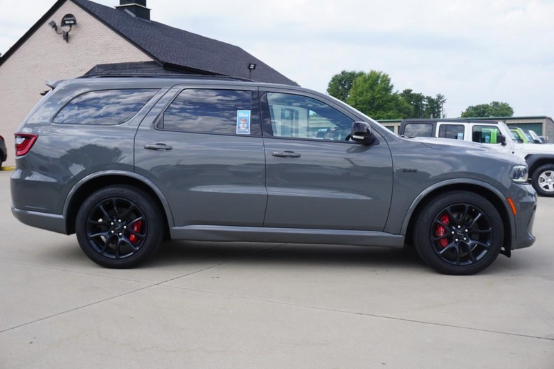 Dodge Durango Vehicle Full-screen Gallery Image 02