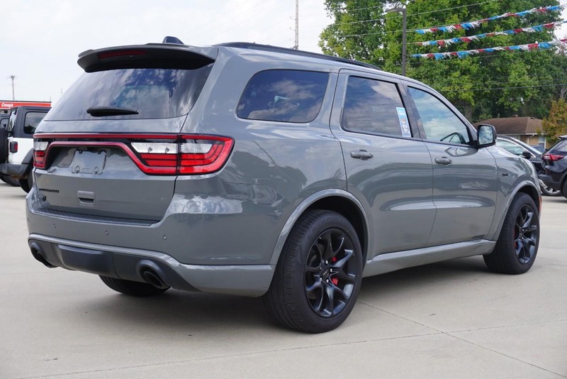 Dodge Durango Vehicle Full-screen Gallery Image 03