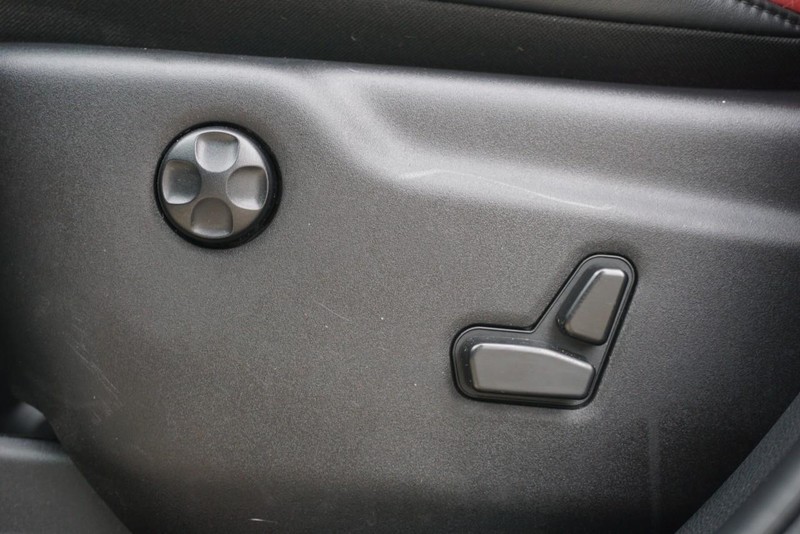 Dodge Durango Vehicle Full-screen Gallery Image 22