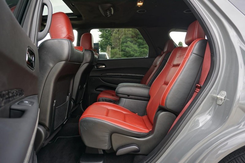 Dodge Durango Vehicle Full-screen Gallery Image 25