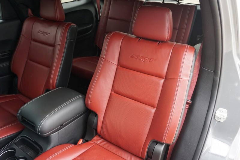 Dodge Durango Vehicle Full-screen Gallery Image 26