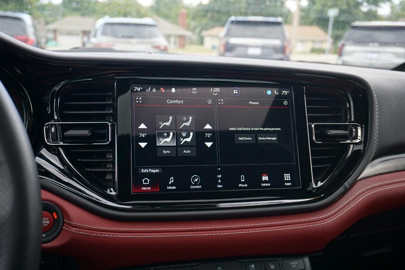 Dodge Durango Vehicle Full-screen Gallery Image 46