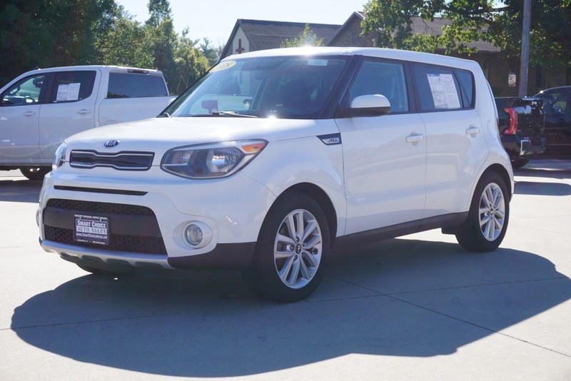 Kia Soul Vehicle Full-screen Gallery Image 07
