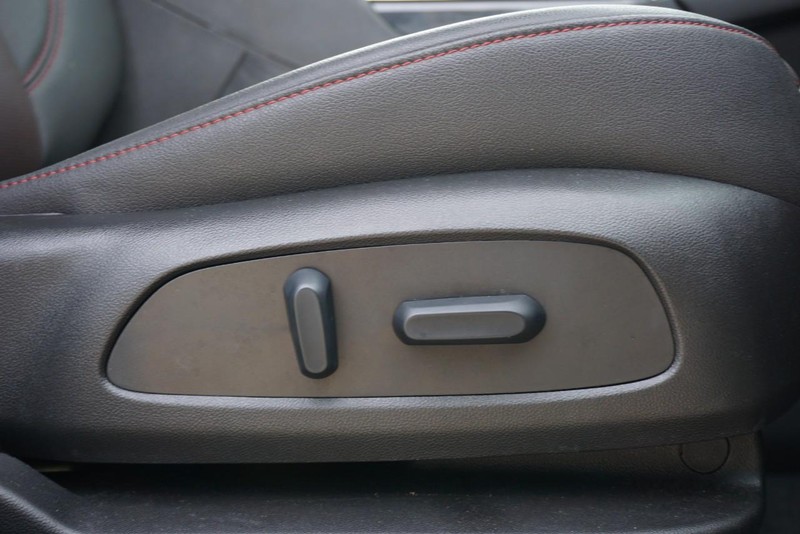Chevrolet Blazer Vehicle Full-screen Gallery Image 29