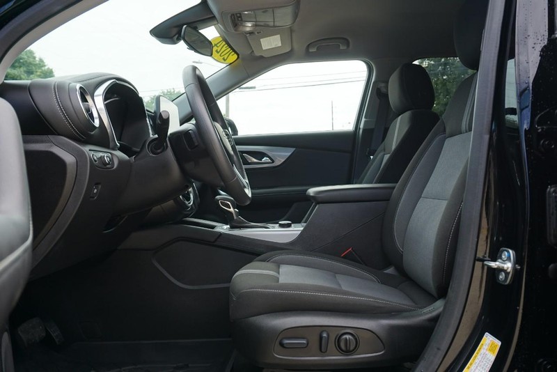 Chevrolet Blazer Vehicle Full-screen Gallery Image 20