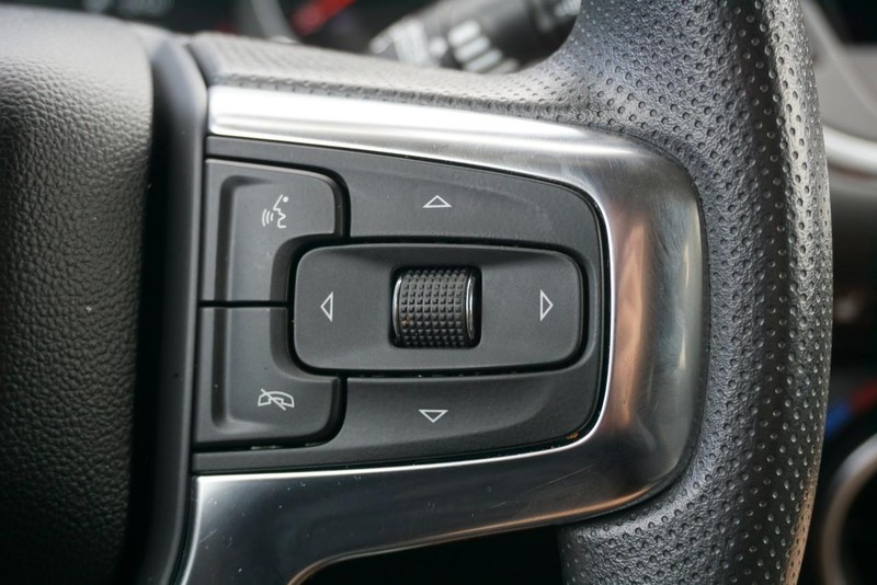 Chevrolet Blazer Vehicle Full-screen Gallery Image 35