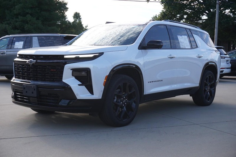 Chevrolet Traverse Vehicle Full-screen Gallery Image 07