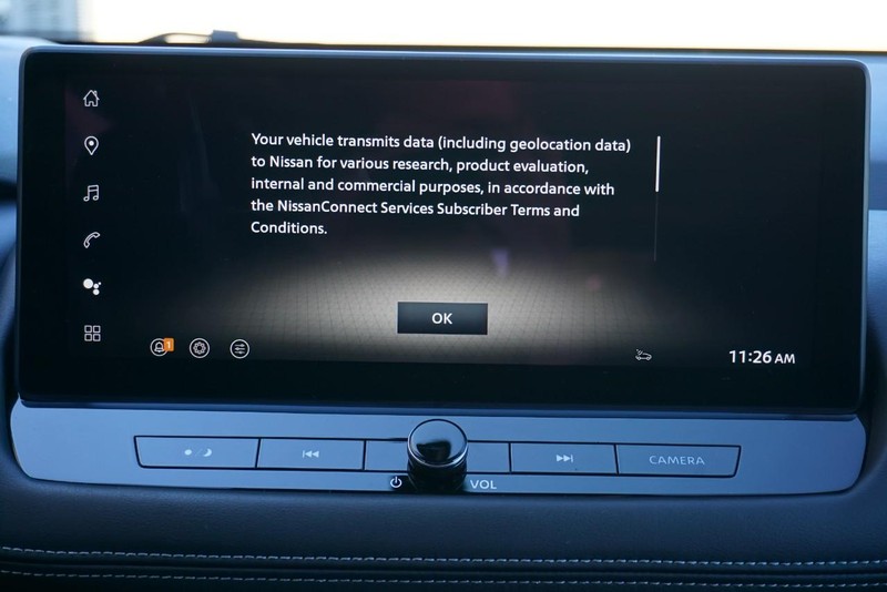 Nissan Rogue Vehicle Full-screen Gallery Image 47