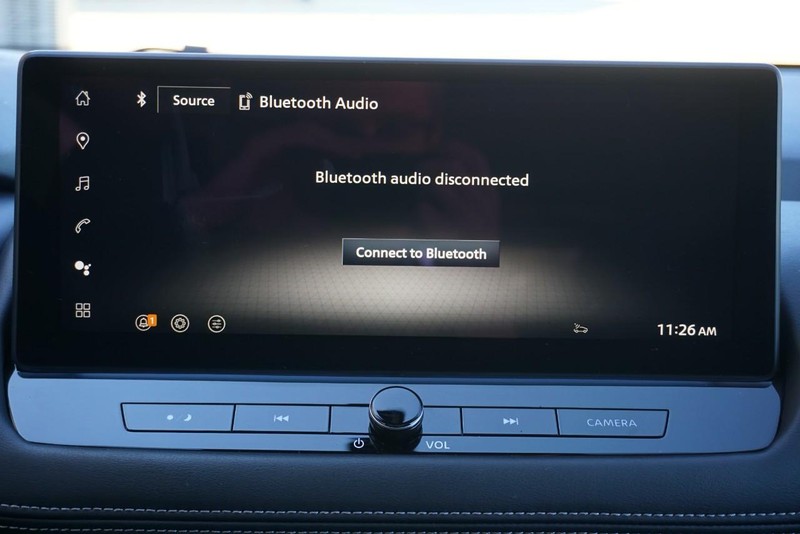 Nissan Rogue Vehicle Full-screen Gallery Image 50