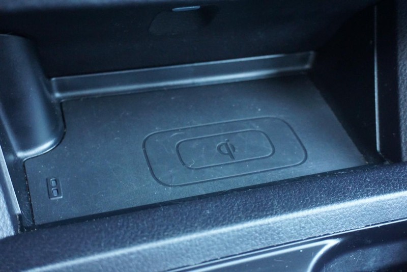 Toyota Tacoma 4WD Vehicle Full-screen Gallery Image 50