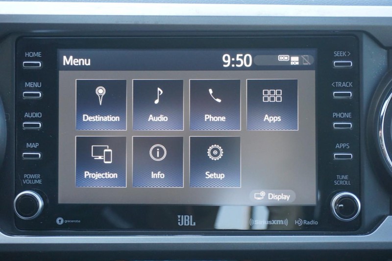 Toyota Tacoma 4WD Vehicle Full-screen Gallery Image 53