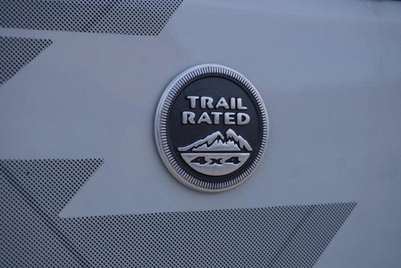 Jeep Wrangler Unlimited Vehicle Full-screen Gallery Image 11