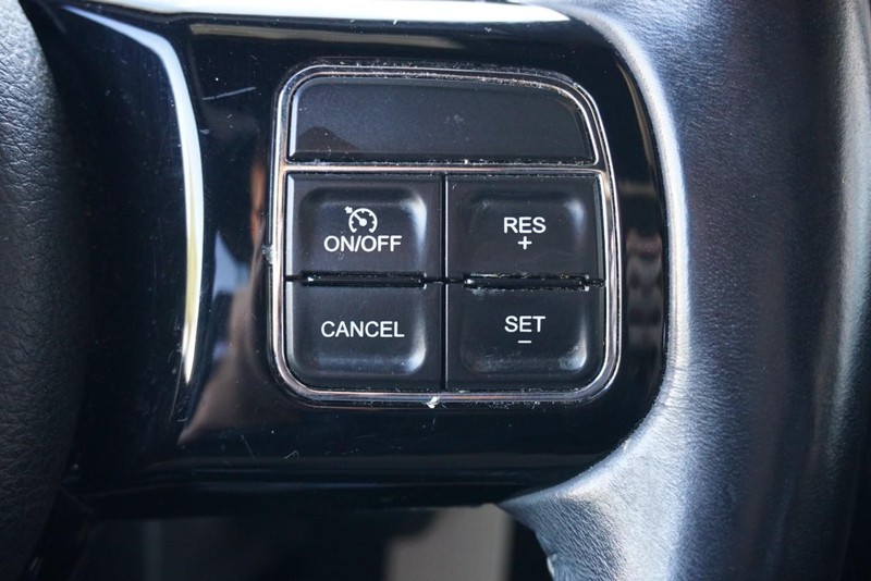Jeep Wrangler Unlimited Vehicle Full-screen Gallery Image 33