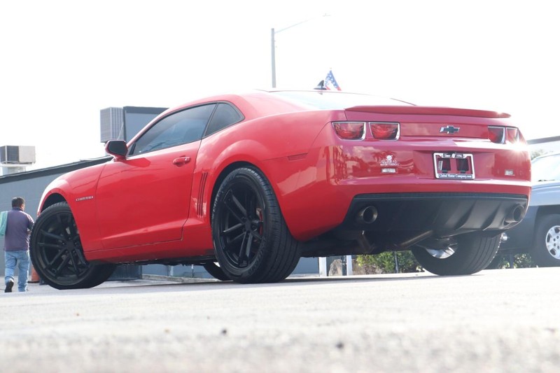Chevrolet Camaro Vehicle Full-screen Gallery Image 20