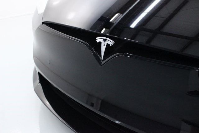 Tesla Model S Thumbnail Image 129
