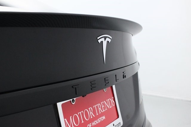 Tesla Model S Thumbnail Image 132