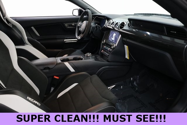 Ford Mustang Thumbnail Image 68