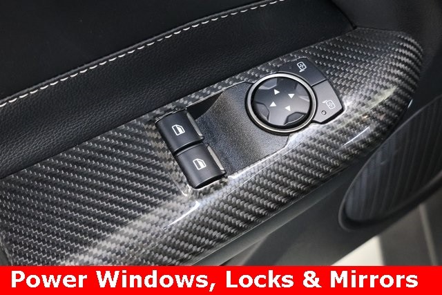 Ford Mustang Thumbnail Image 97