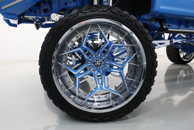 Ford Super Duty F-250 SRW Thumbnail Image 96