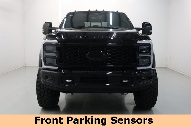 Ford Super Duty F-450 DRW Thumbnail Image 86