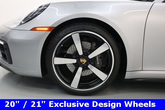 Porsche 911 Thumbnail Image 88