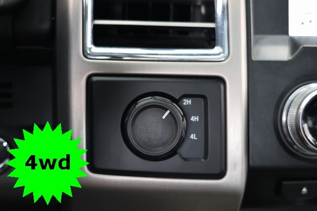 Ford Super Duty F-350 DRW Thumbnail Image 75