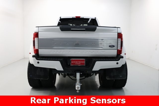 Ford Super Duty F-350 DRW Thumbnail Image 82