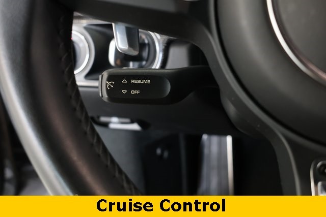 Porsche 911 Thumbnail Image 85