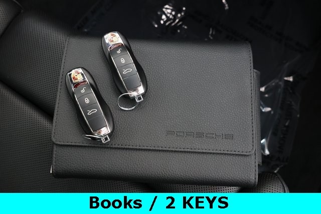 Porsche 911 Thumbnail Image 90