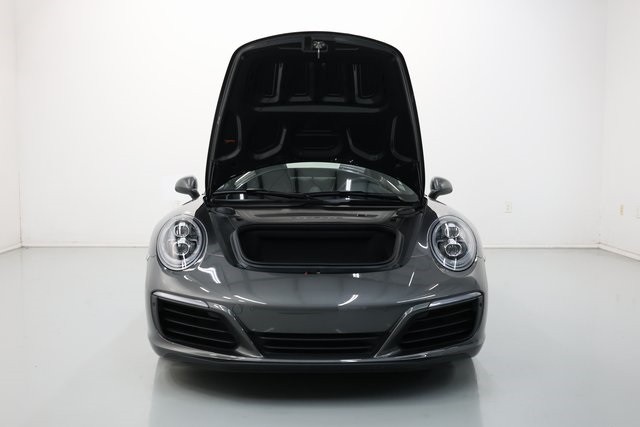 Porsche 911 Thumbnail Image 97