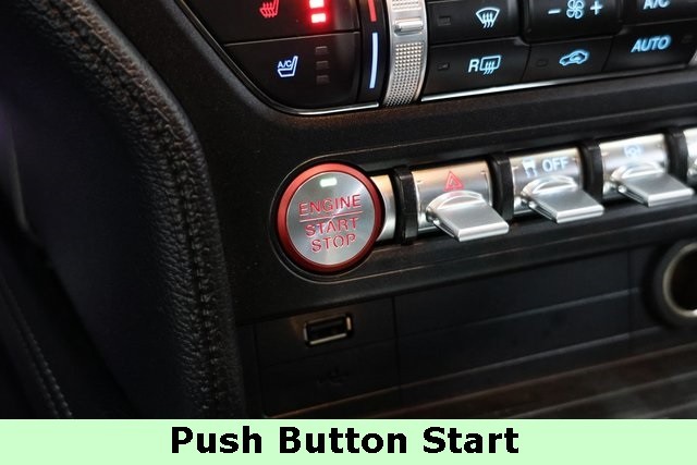 Ford Mustang Thumbnail Image 66