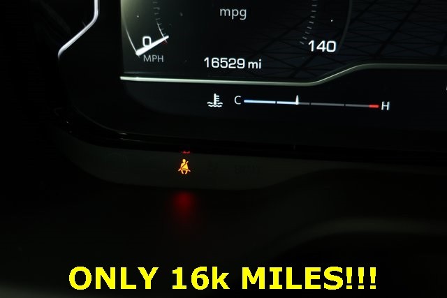 GMC Yukon Thumbnail Image 53