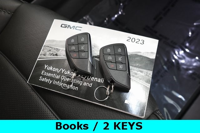 GMC Yukon Thumbnail Image 97