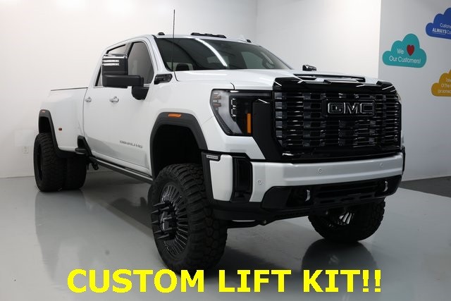 GMC Sierra 3500HD Thumbnail Image 53