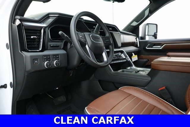 GMC Sierra 3500HD Thumbnail Image 62