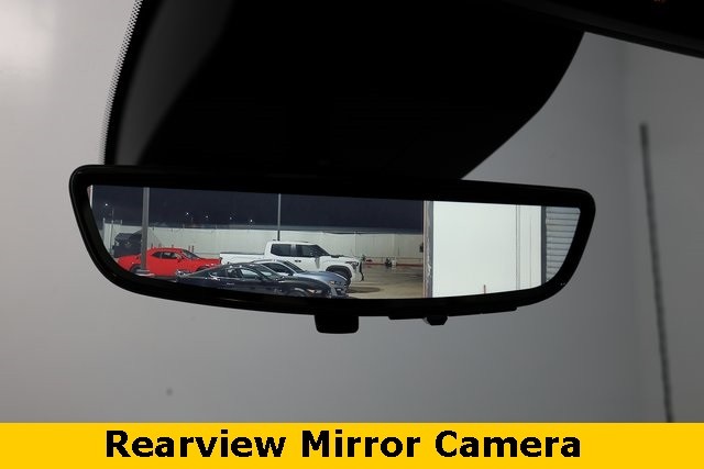 GMC Sierra 3500HD Thumbnail Image 75