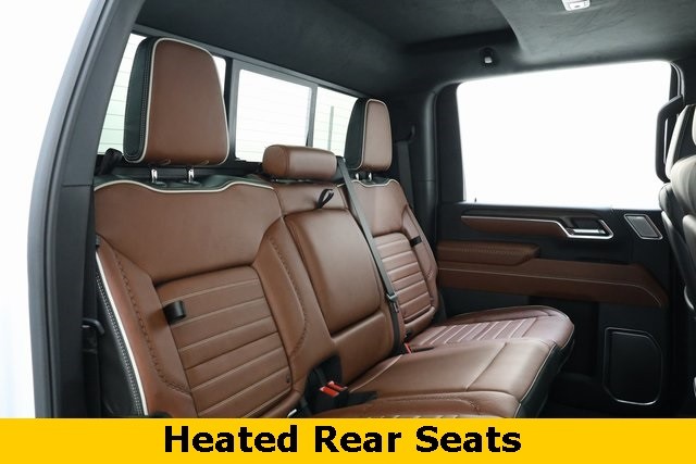 GMC Sierra 3500HD Thumbnail Image 91