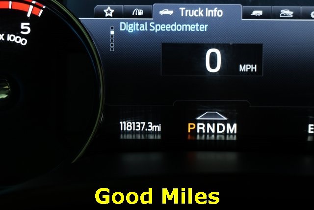 Ford Super Duty F-450 DRW Thumbnail Image 54
