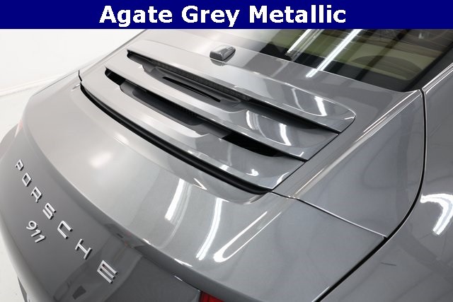 Porsche 911 Thumbnail Image 54