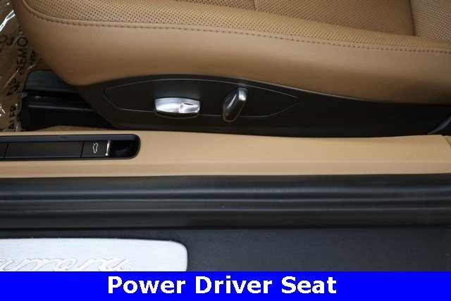 Porsche 911 Thumbnail Image 69