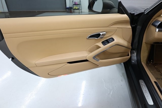 Porsche 911 Thumbnail Image 87