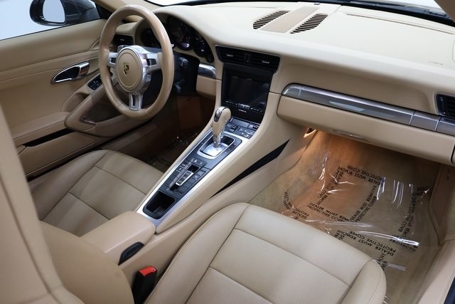 Porsche 911 Thumbnail Image 94