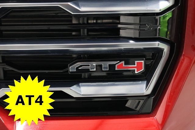GMC Sierra 2500HD Thumbnail Image 53