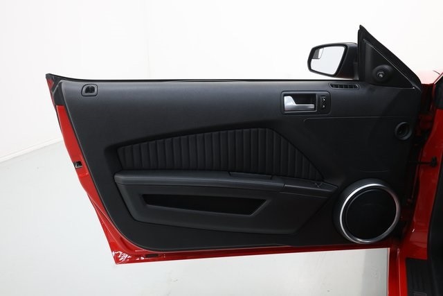 Ford Mustang Thumbnail Image 93
