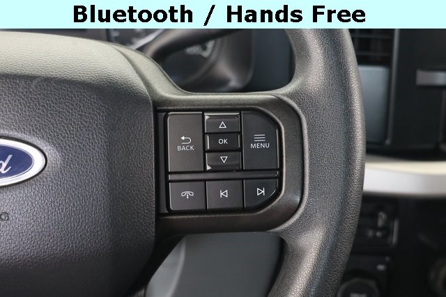 Ford Super Duty F-350 DRW Thumbnail Image 85