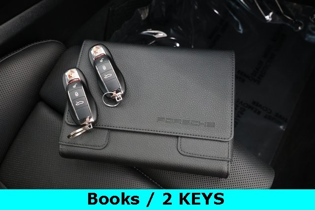 Porsche 911 Thumbnail Image 93