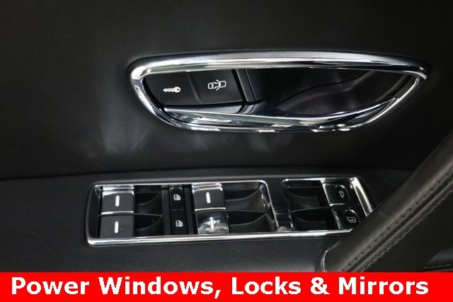 Bentley Flying Spur Thumbnail Image 89