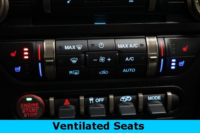 Ford Mustang Thumbnail Image 85