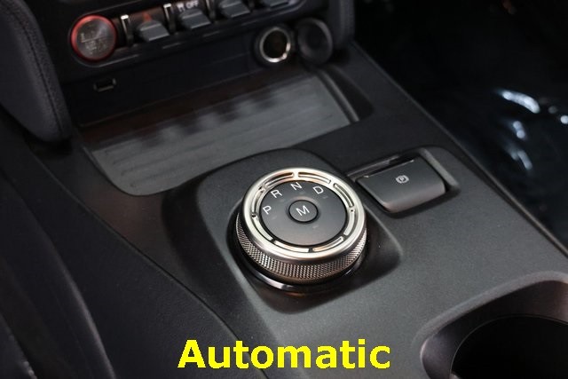 Ford Mustang Thumbnail Image 73